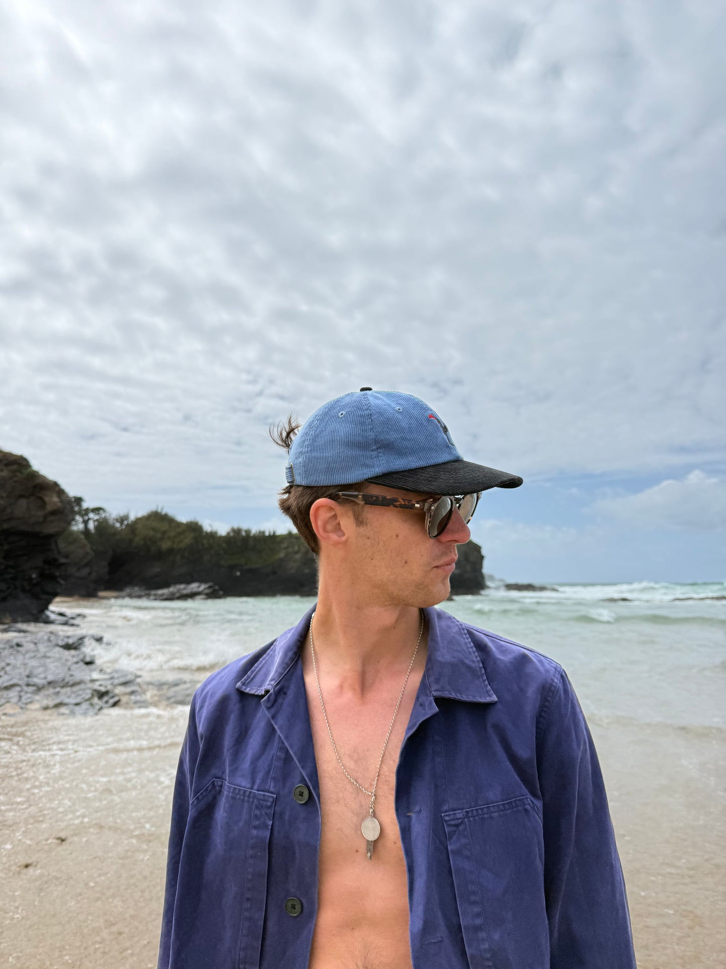 Escape Edition - The Cove Cap.