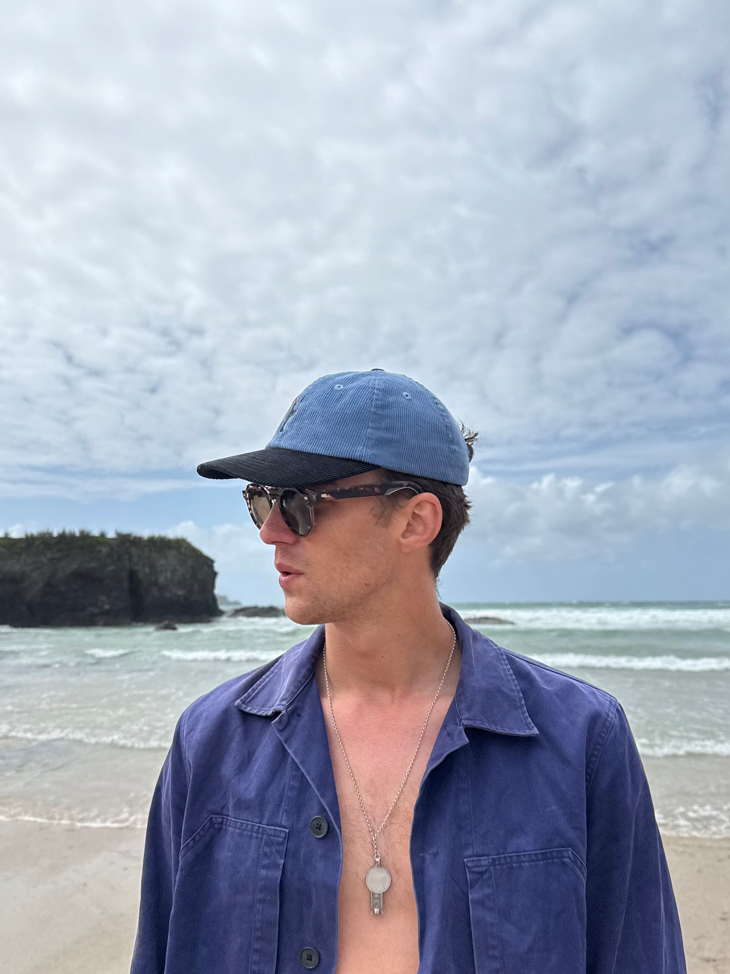 Escape Edition - The Cove Cap.